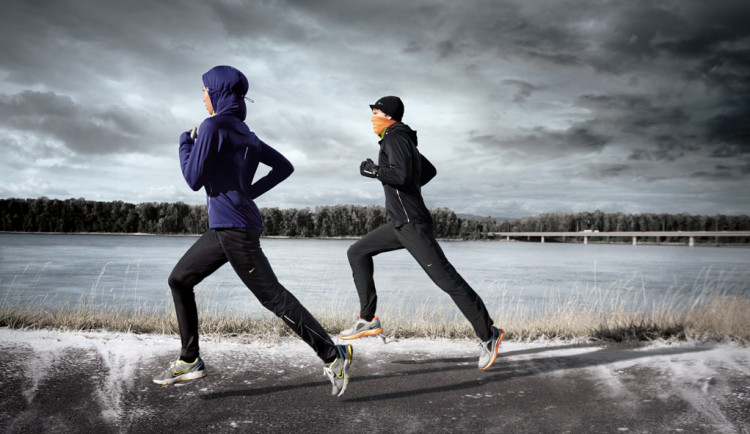 Bieganie to uniwersalny sport, który można uprawiać niemal w każdych warunkach. Start!