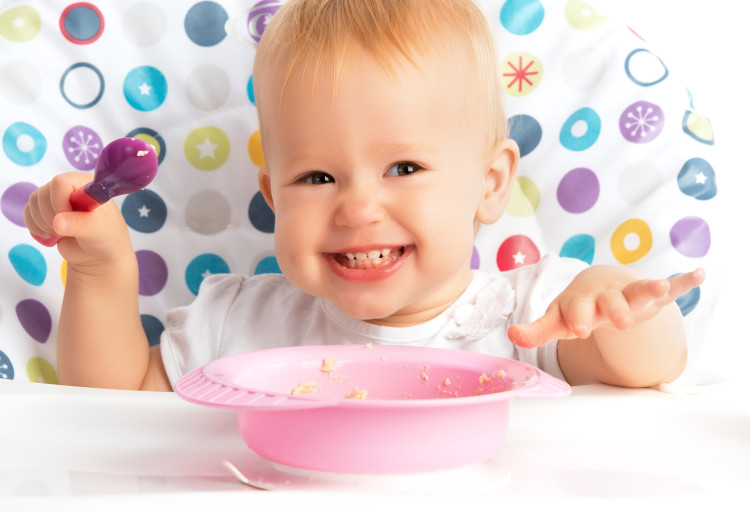 Dzieci uwielbiają odkrywać nowe smaki. Jaką kaszkę zaserwujesz dzisiaj swojemu maluchowi?